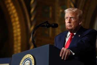 Trump tells Colombian president to ‘watch his a**’