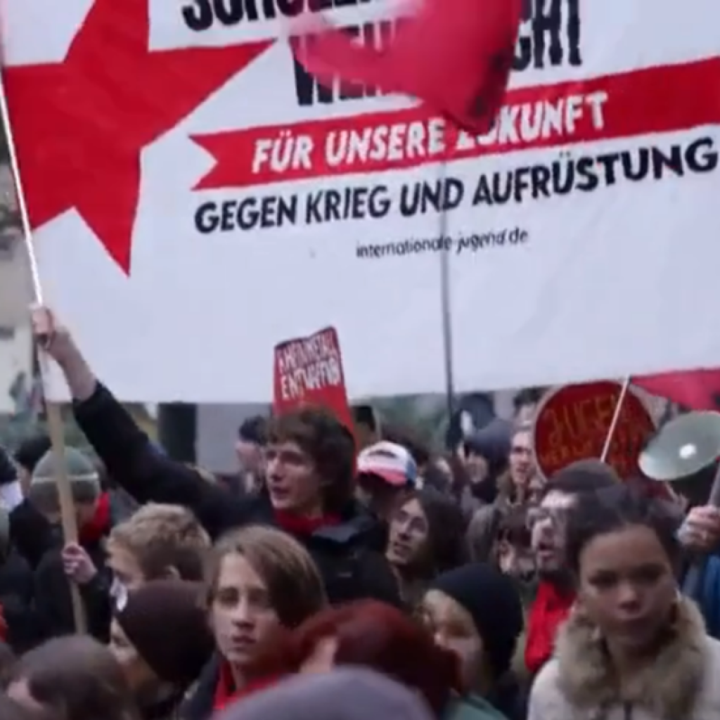 Youth-led protests sweep Germany as Merz strikes to revive conscription (VIDEO) Youth-led protests sweep Germany as Merz strikes to revive conscription (VIDEO)