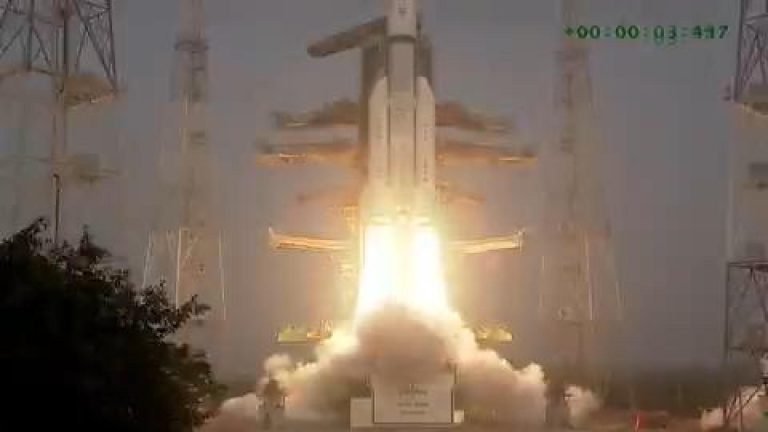 India’s “Bahubali” Rocket Crushes Records: Why the LVM3-M6 Launch is a Global Game-Changer