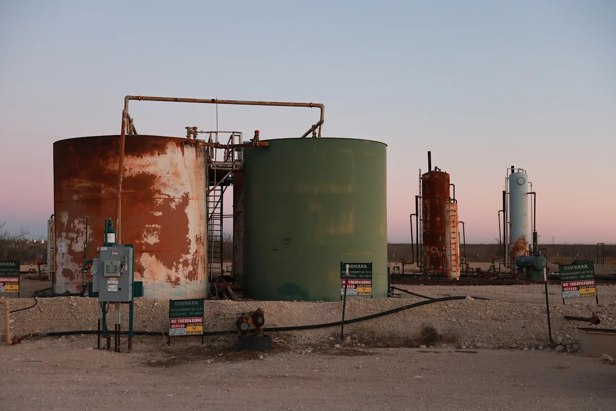 Oil Rallies as Iran Targets Middle East Energy Infrastructure Oil Rallies as Iran Targets Middle East Energy Infrastructure