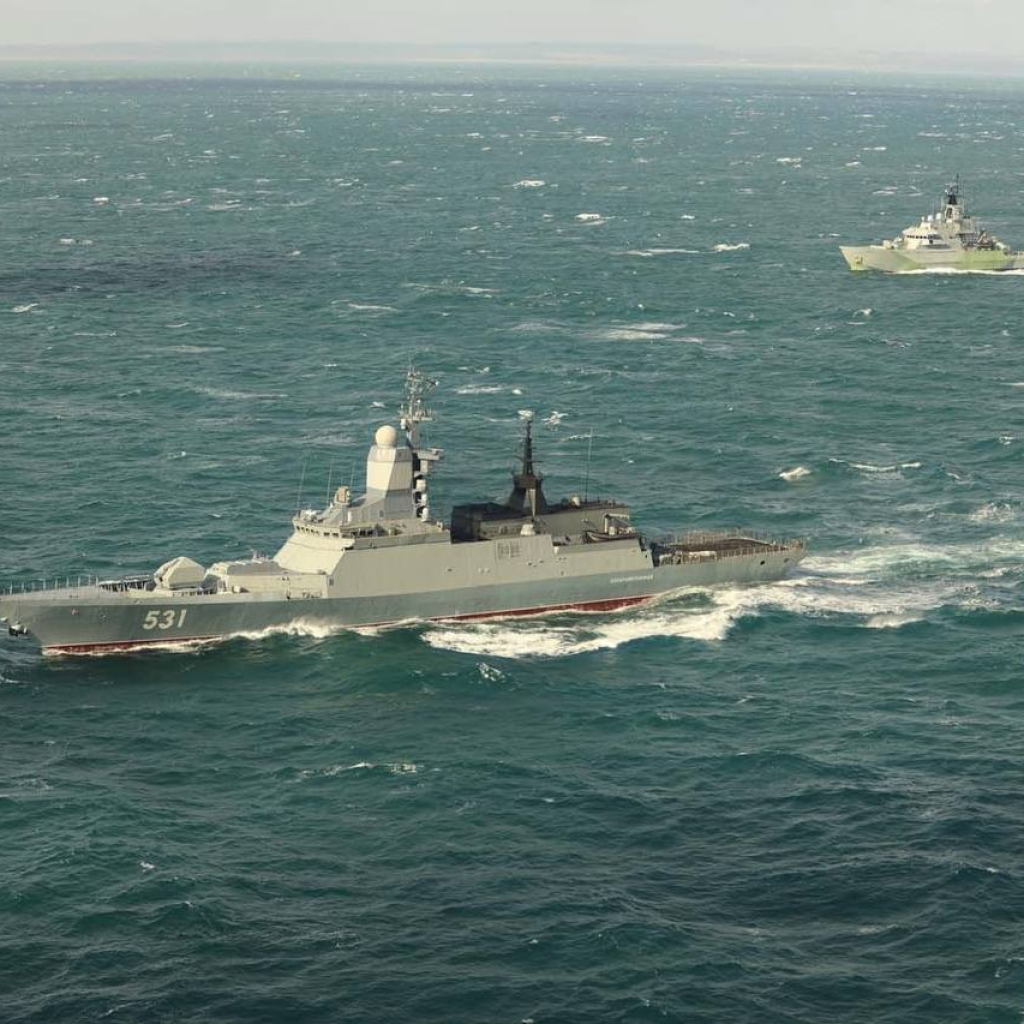 High-Stakes Escort: British Royal Navy Shadows Russian Corvette in English Channel