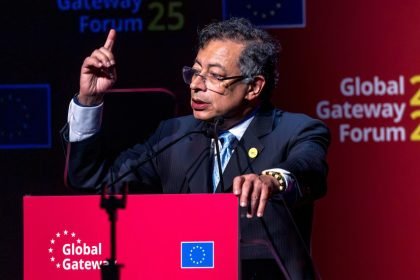 Colombian leader warns US of Latin American ‘rebellion’ — RT World News