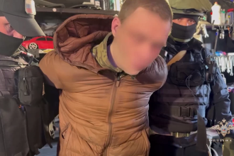 Russian authorities arrest alleged LeakBase admin behind stolen data marketplace