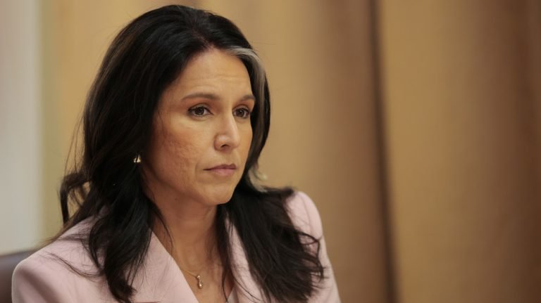 Tulsi Gabbard quits Trump administration — RT World News