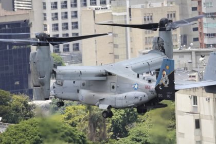 US Ospreys hover over Venezuelan capital (VIDEO)