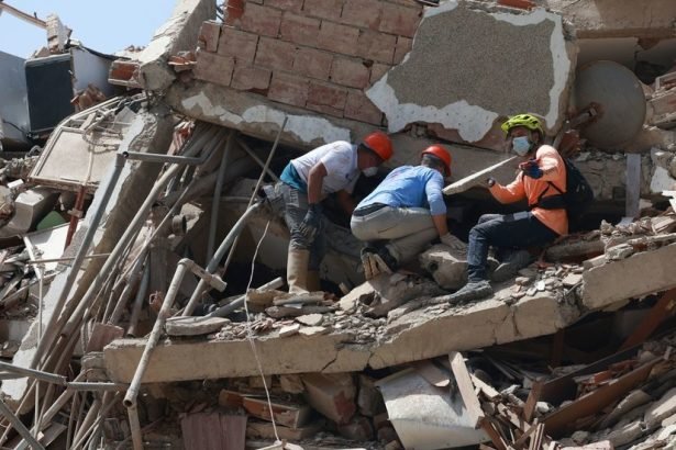 More earthquakes rock Venezuela as death toll rises to 1,430 — RT World News