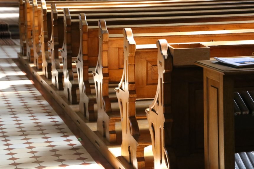 Democrat candidate stops attending church to avoid sitting with Trump voters