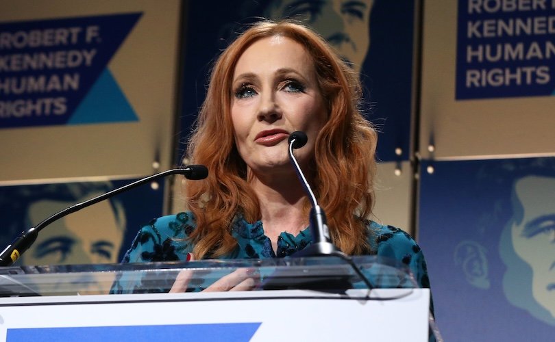 JK Rowling calls attention to detransitioner’s story, gender ideology’s ‘cultish culture’