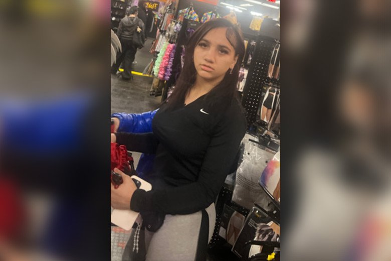 Missing Juvenile Destiny Rivera from the 35th District Missing Juvenile Destiny Rivera from the 35th District