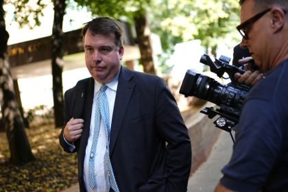 Ex-UK prime ministerial aide admits illegal election betting — RT World News