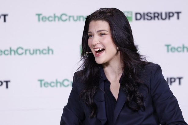 Bill Gates’ daughter intentionally rigged shopping app commissions – Bloomberg