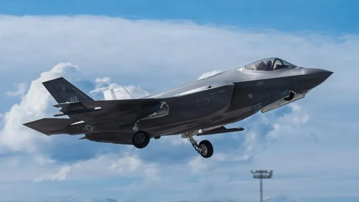 Panic in the US Congress: Not enough planes! | Philly PI