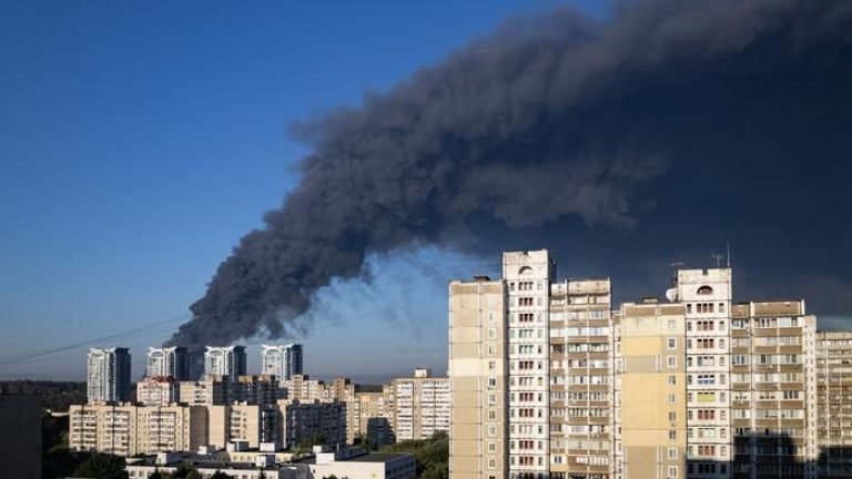 Russia Hits Kiev Ammo Dump Next To Homes; Ukraine Admits 90% Of Retail Food Logistics Wrecked