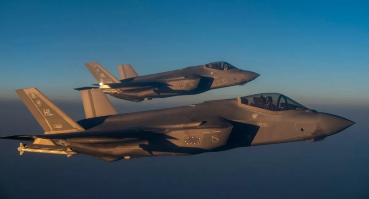 Panic in the US Congress: Not enough planes! | Philly PI