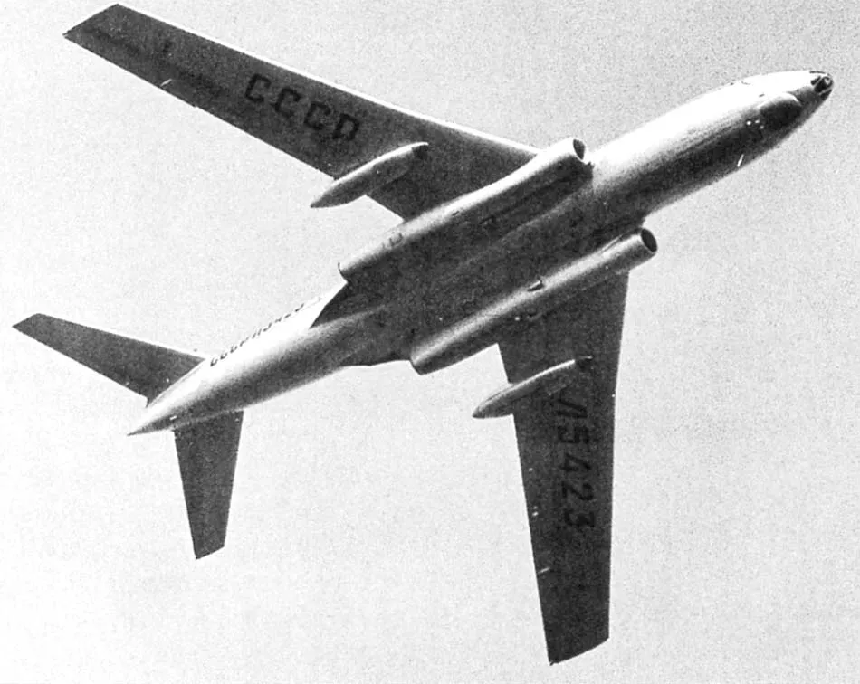 A new fuselage on someone else's wings: at what engineering cost did the Tu-104 usher in the jet age? | Philly PI