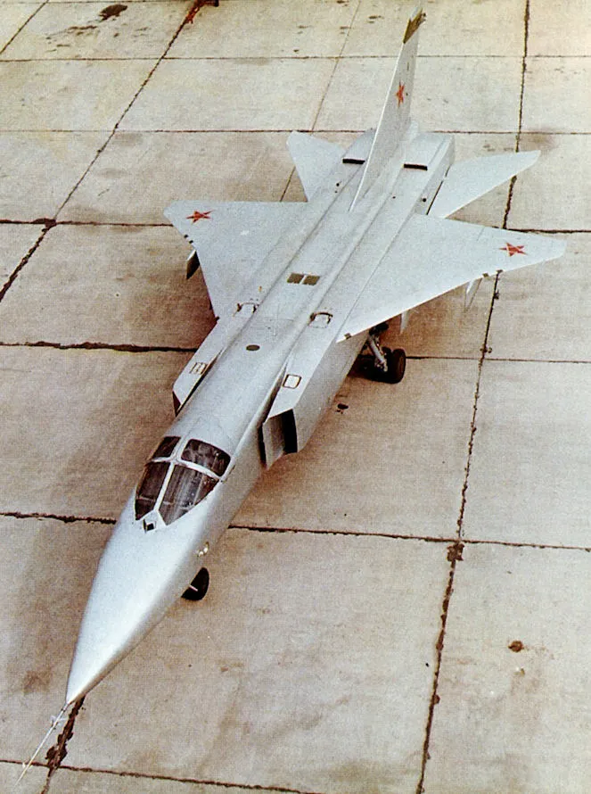 How Mikoyan and Sukhoi Design Bureaus Achieved Variable-Sweep Wings | Philly PI