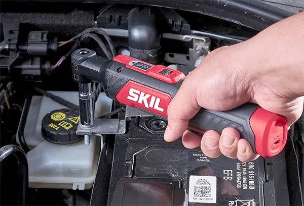Skil Dual Drive Ratchet Used in Engine Bay