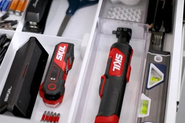 Skil Dual Drive Ratchet in Junk Drawer