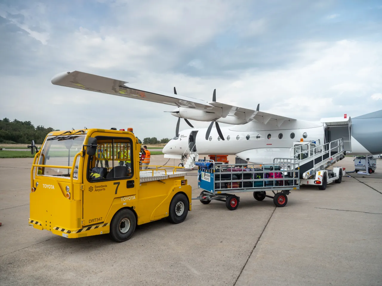 Premature Swedish pride: The world's largest electric plane, the X1, has taken to the skies. | Philly PI