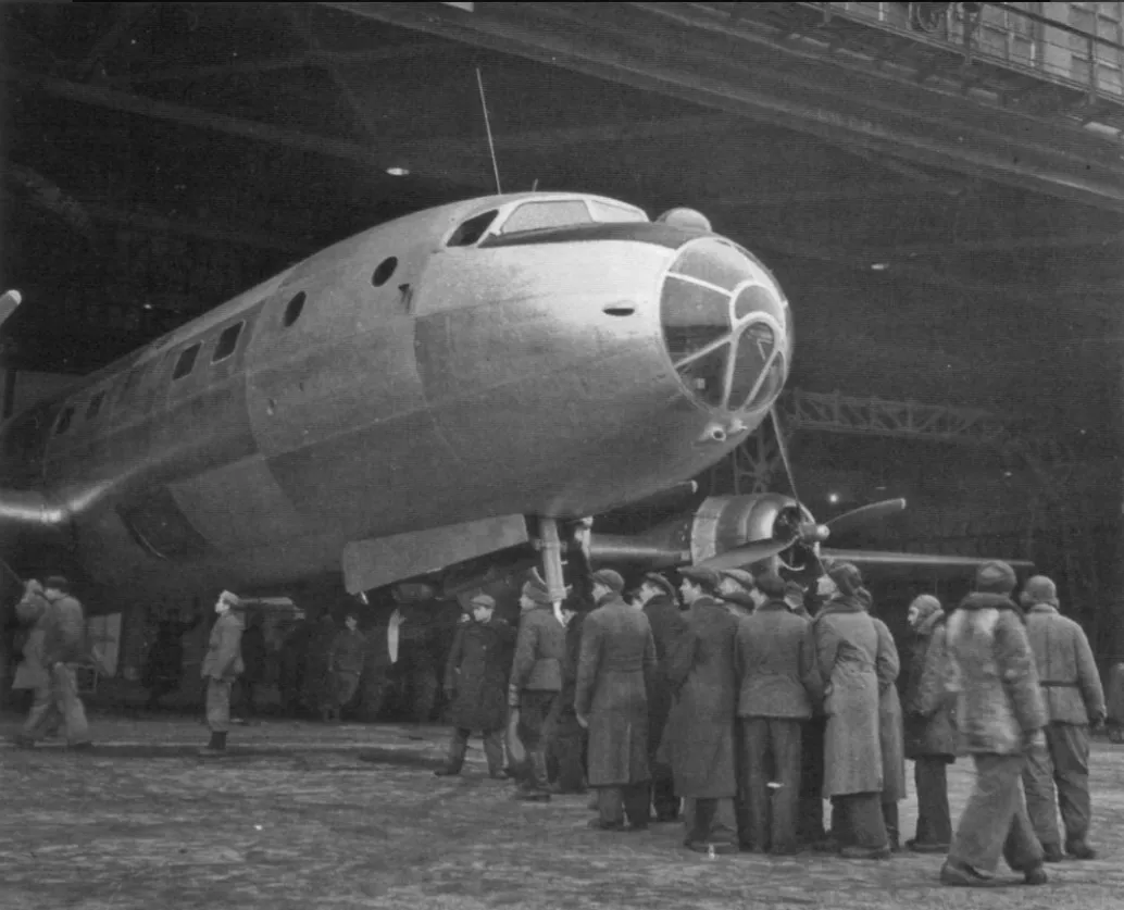 A new fuselage on someone else's wings: at what engineering cost did the Tu-104 usher in the jet age? | Philly PI