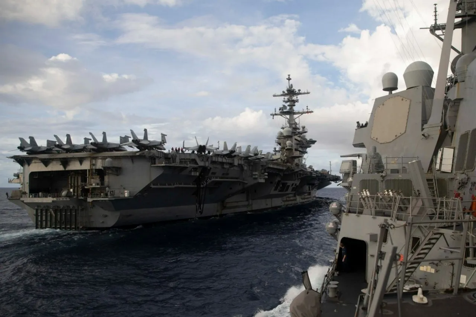 The aircraft carrier group USS Theodore Roosevelt (CVN-71) sailed closer to Iran | Philly PI